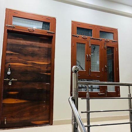Sg Home Stay Ayodhya Экстерьер фото
