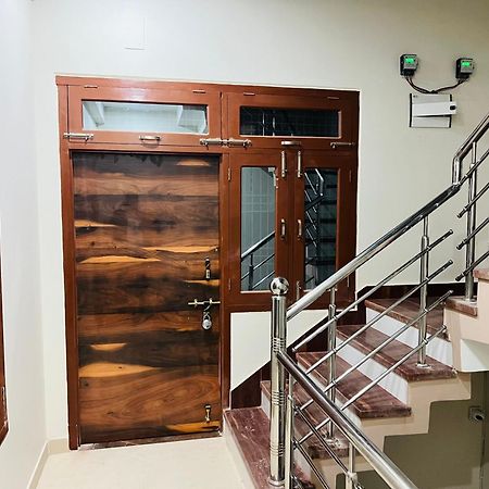 Sg Home Stay Ayodhya Экстерьер фото